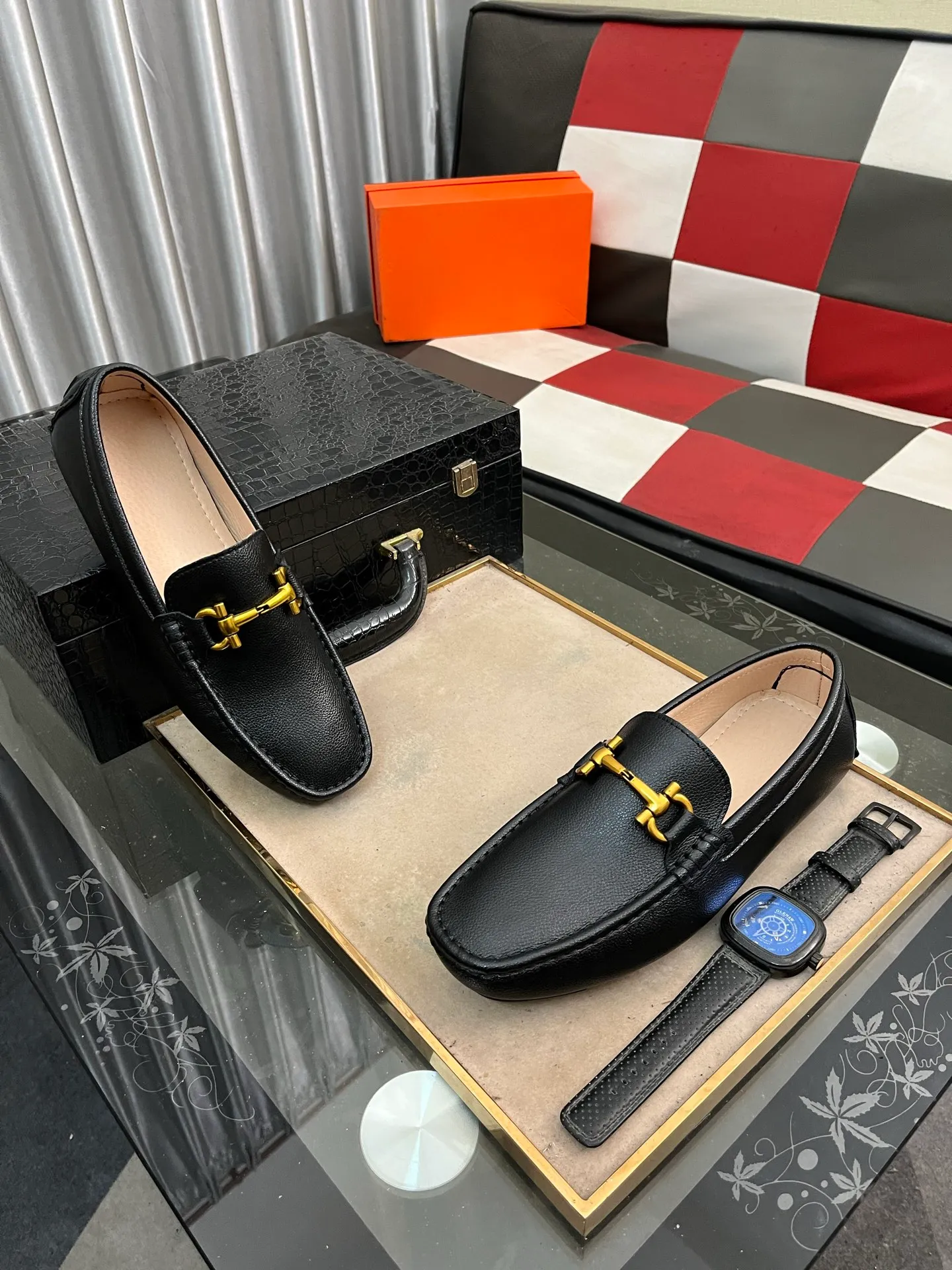 Men's shoes 💰400⌚️⌚️【HERMES】Hermès classic fashionable casual beanie shoes, fine workmanship ☘Made of imported Italian cowhide, luxurious pig and sheep lining🌶🌶cowhide feet, rubber wear-resistant outsole🎋Stable, delicate and delicate🍇Very special, versatile style, worth owning🍉Size: 38-44